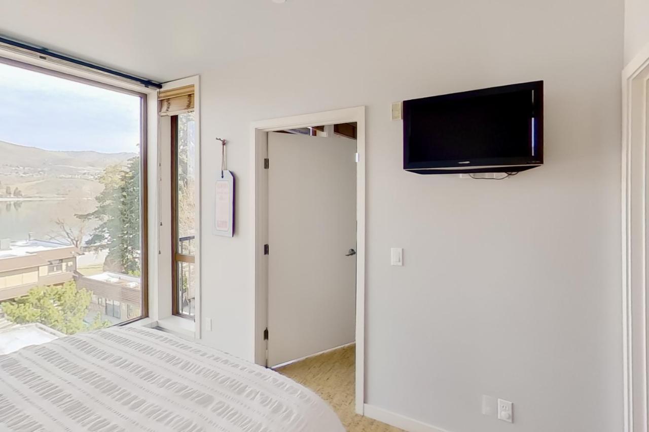 Chelan Resort Suites Sunny Shores 310 Екстериор снимка